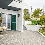 Do Mar -180° Sea View, Jacuzzi,terrace *