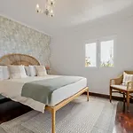 Do Mar -180° Sea View, Jacuzzi,terrace بيت للعطل