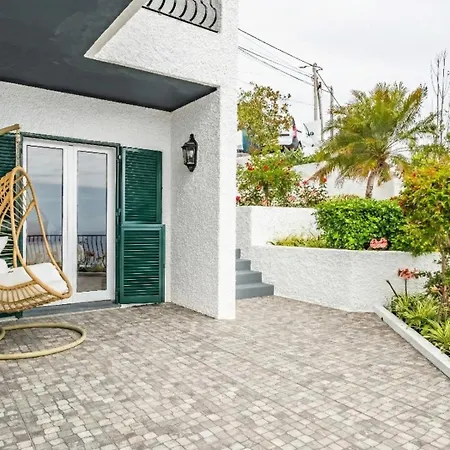 Do Mar -180° Sea View, Jacuzzi,terrace *