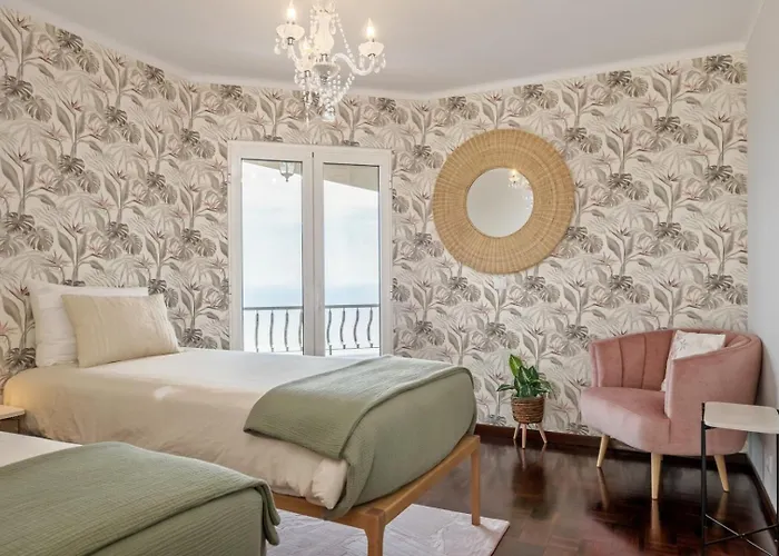 別荘 Do Mar -180° Sea View, Jacuzzi,terrace フンシャル