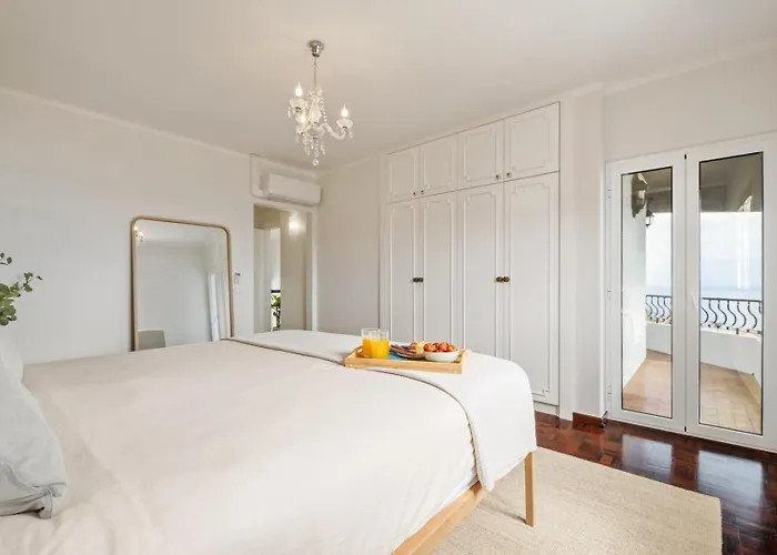 Do Mar -180° Sea View, Jacuzzi,terrace フンシャル
